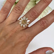 Load image into Gallery viewer, Medium Daisy Ring